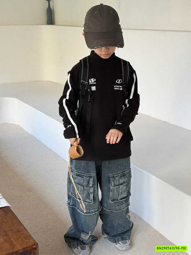 ÁO GIỮ NHIỆT DÁNG THỂ THAO