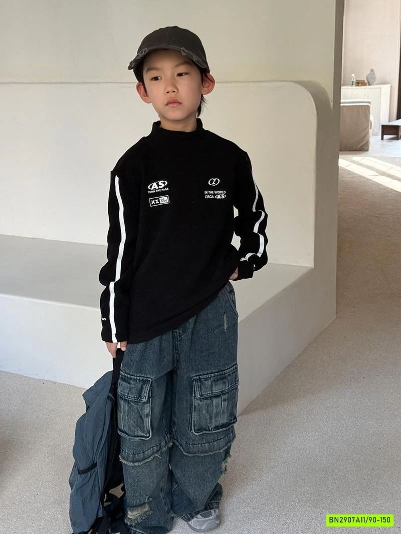 ÁO GIỮ NHIỆT DÁNG THỂ THAO