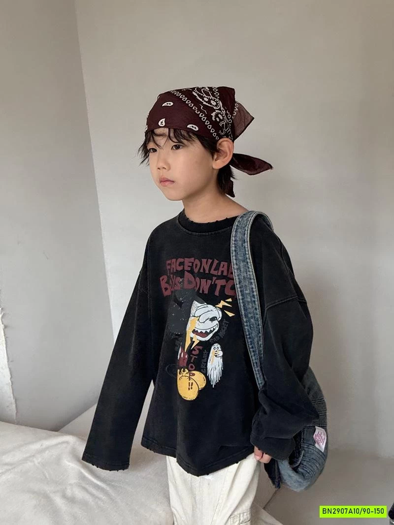 ÁO THUN MICKEY VIỀN RÁCH