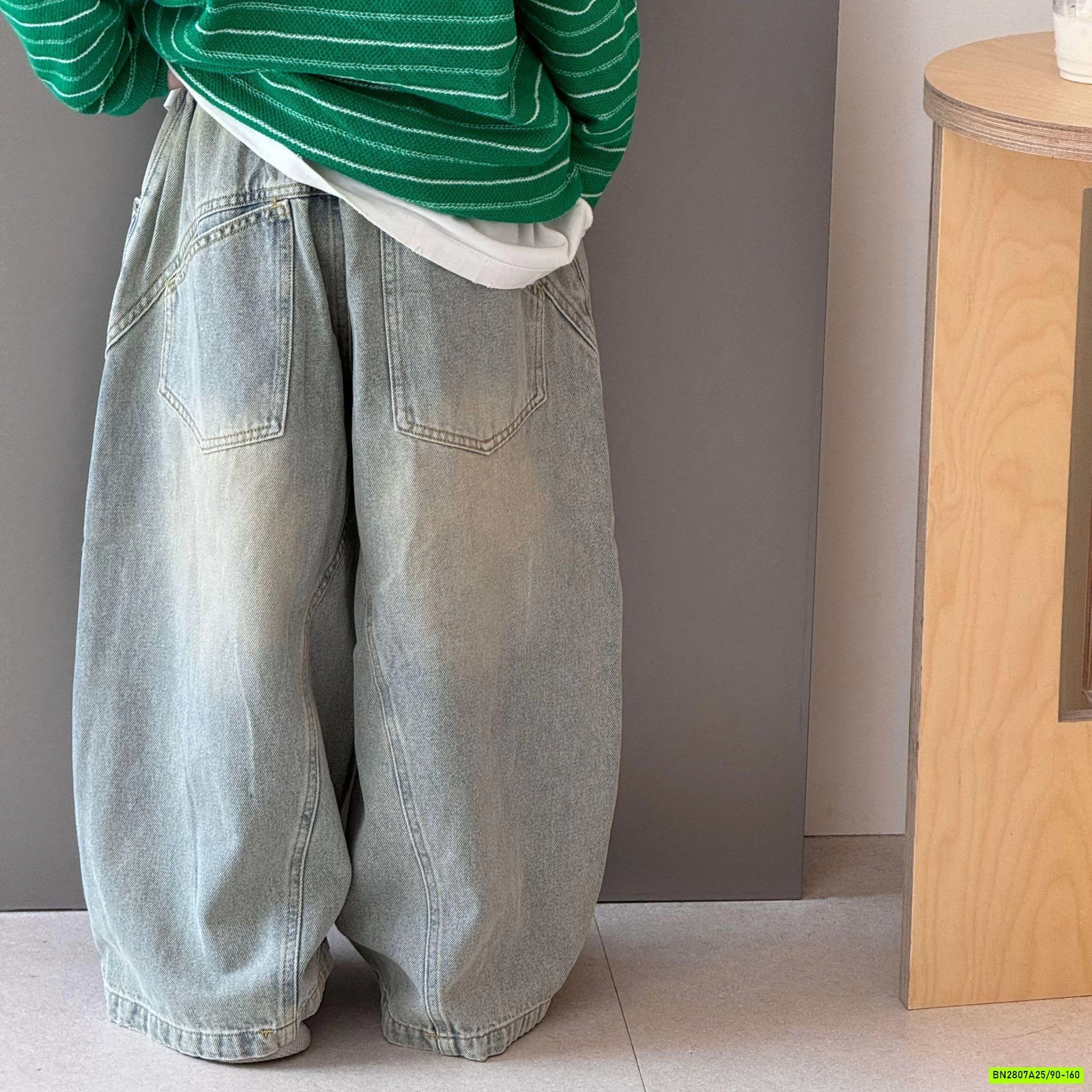 JEANS SUÔNG BẠC GỐI BASIC