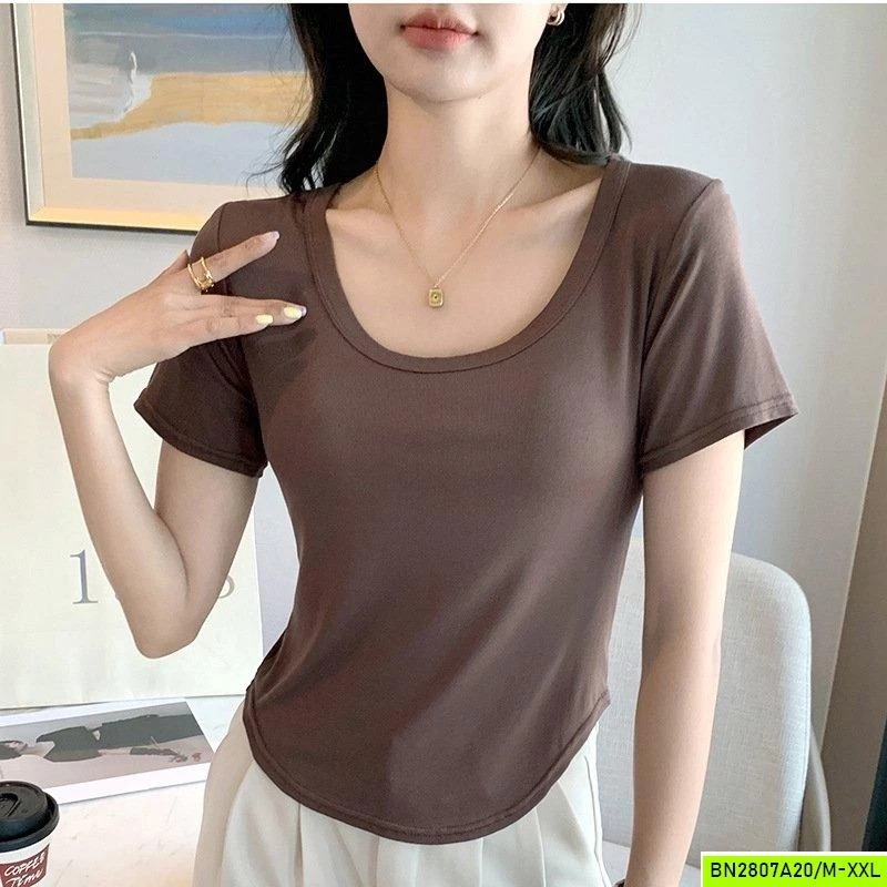 ÁO THUN CỔ VUÔNG ĐUÔI TÔM