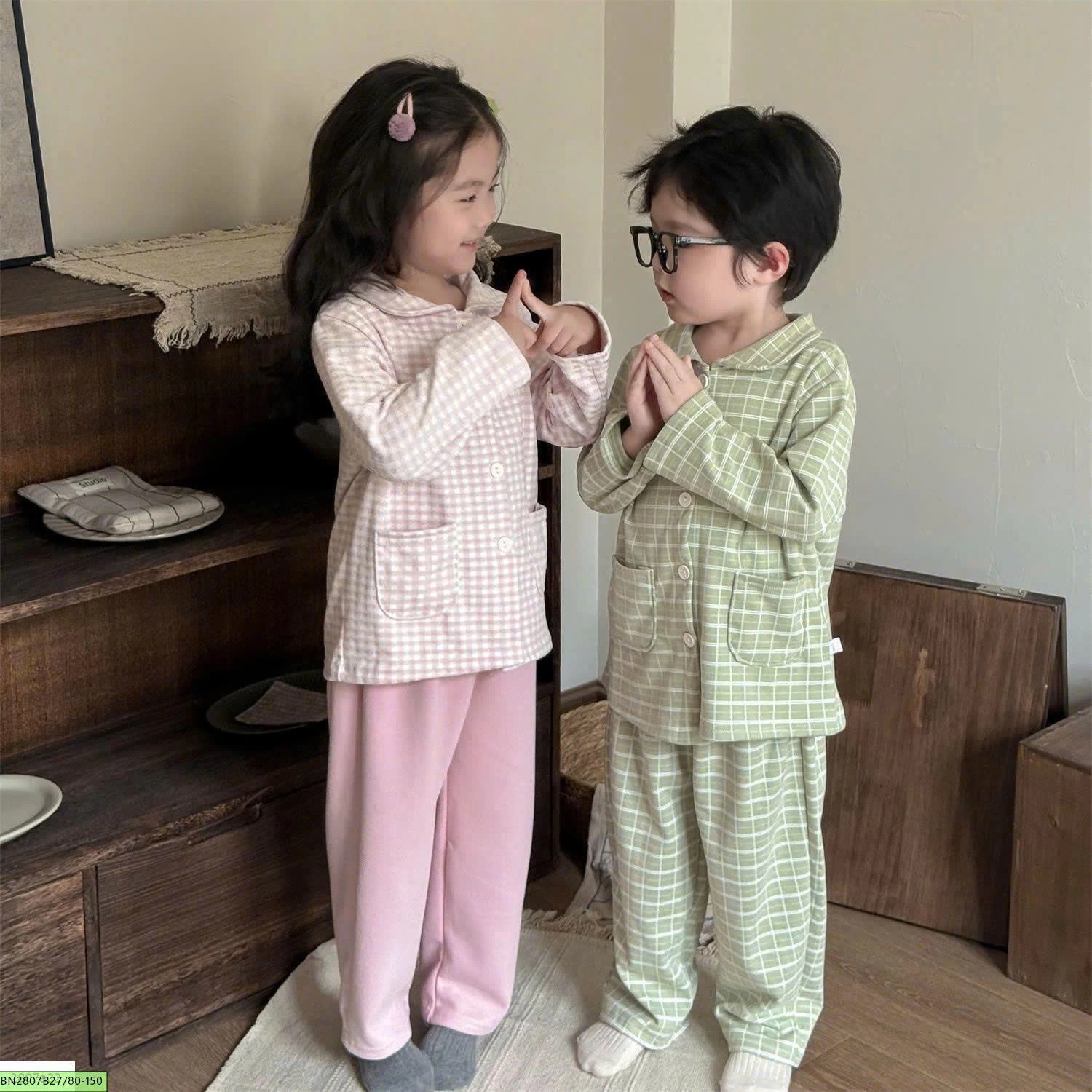 SET PIJAMA KẺ CARO DÀI TAY CHO BÉ