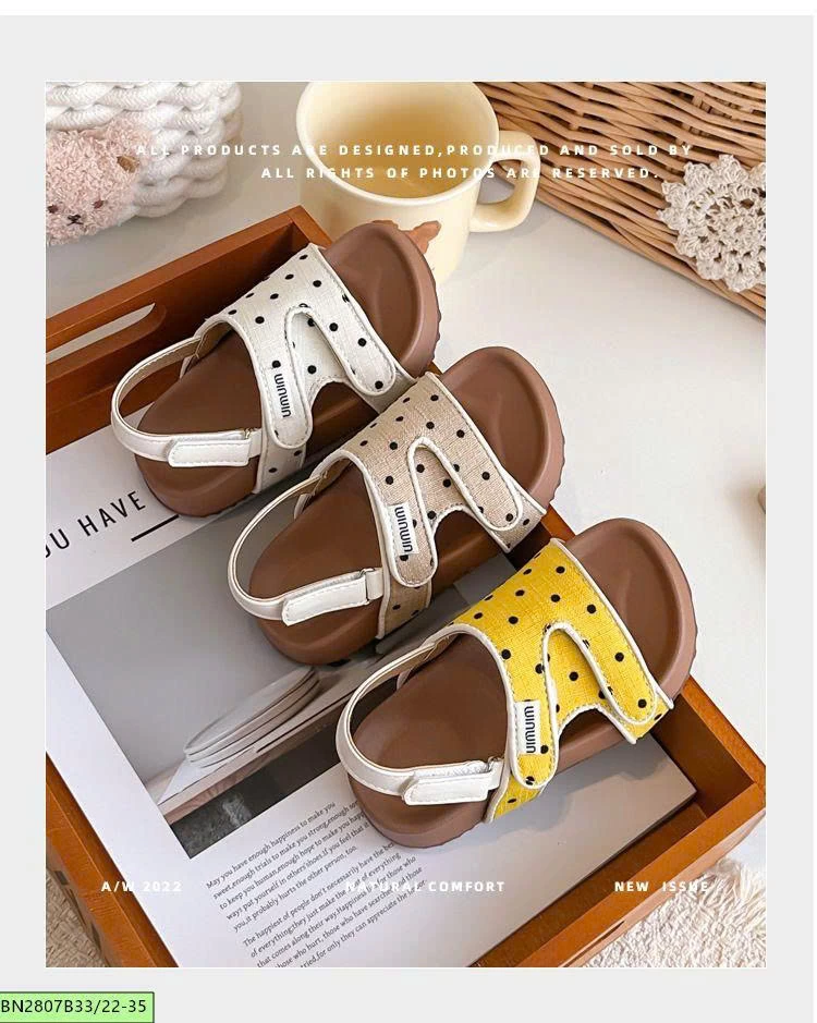 SANDAL CHAMAJSBI QUAI DÁN