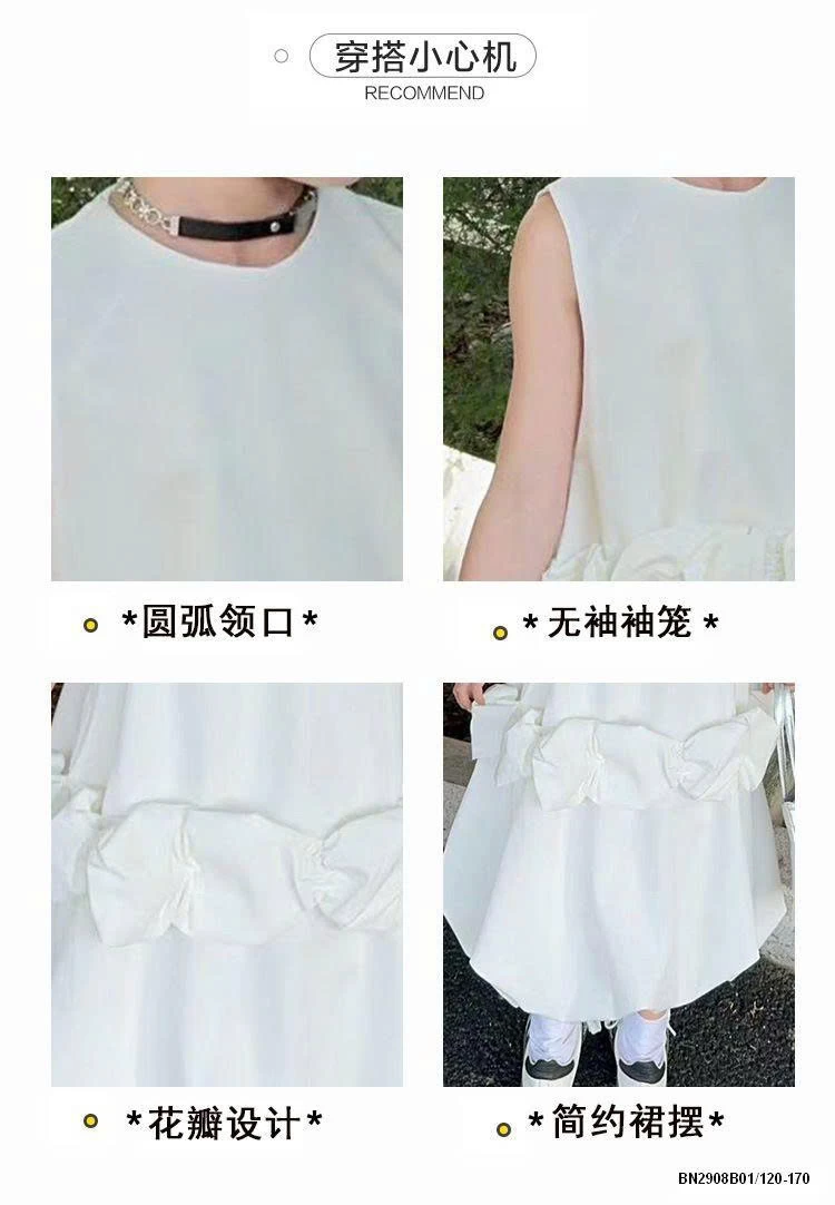 ĐẦM TRẮNG SÁT NÁCH HOA NỔI