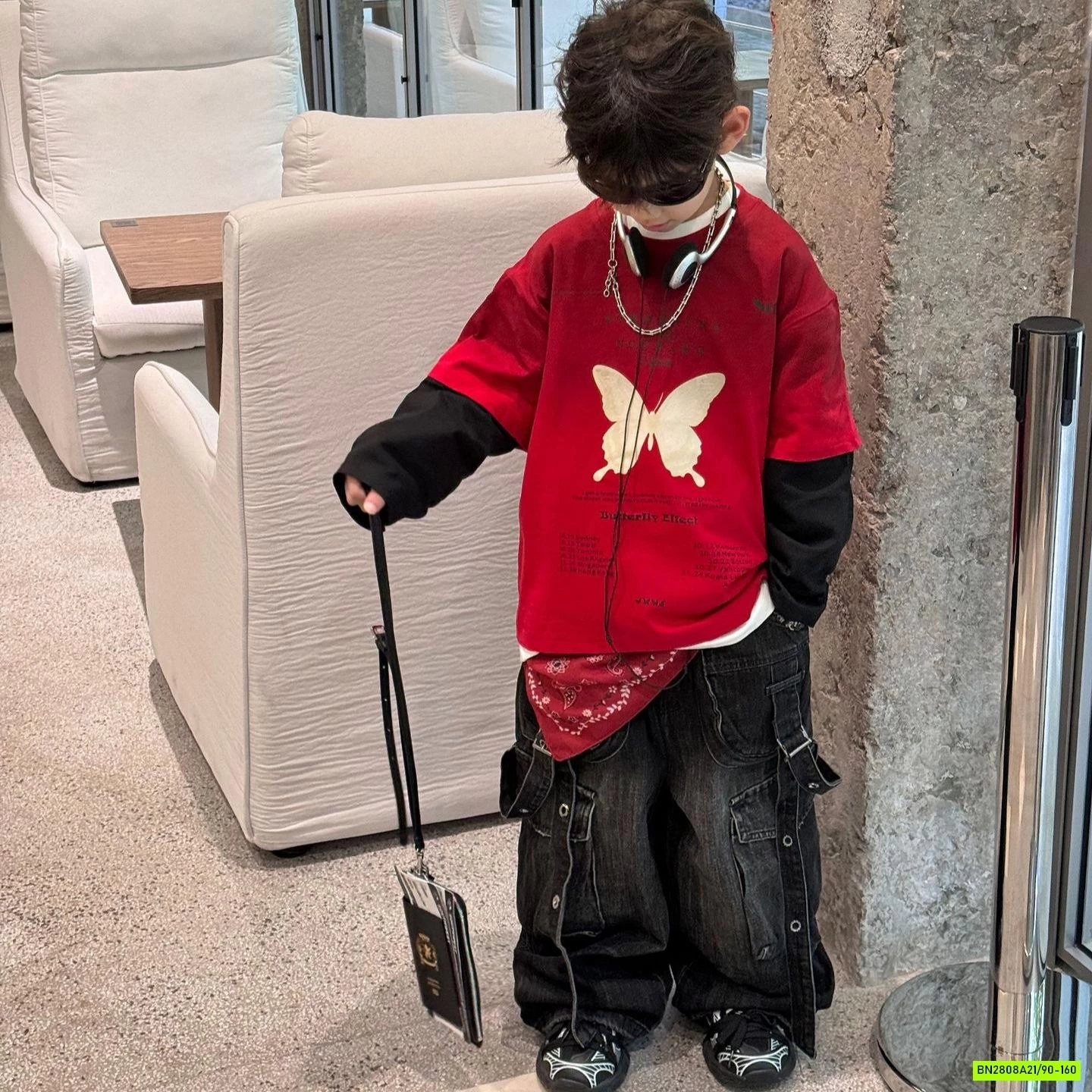 JEANS SUÔNG ĐEN TÚI HỘP CÁ TÍNH