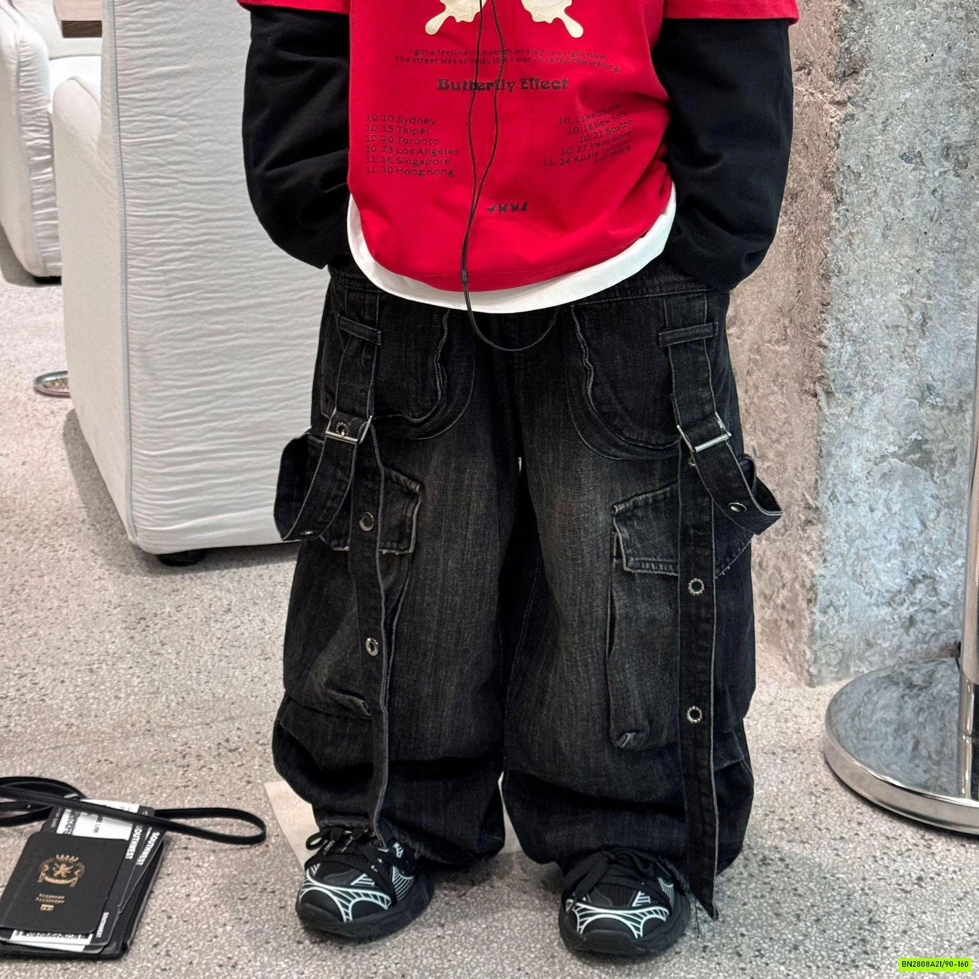 JEANS SUÔNG ĐEN TÚI HỘP CÁ TÍNH