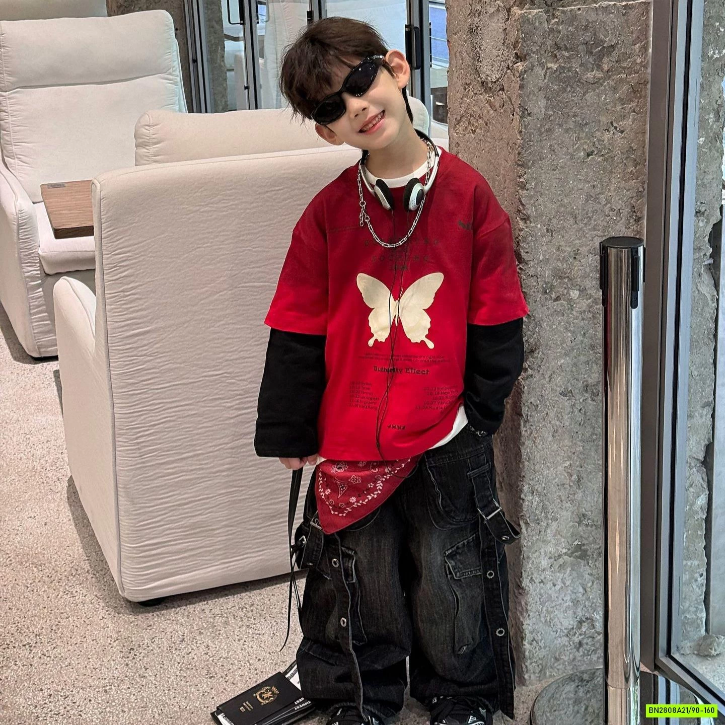 JEANS SUÔNG ĐEN TÚI HỘP CÁ TÍNH