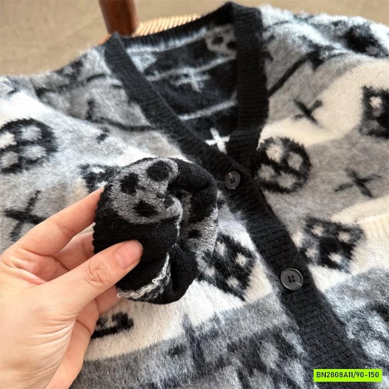 KHOÁC LEN LÔNG THỎ 7808 HỌA TIẾT MMY