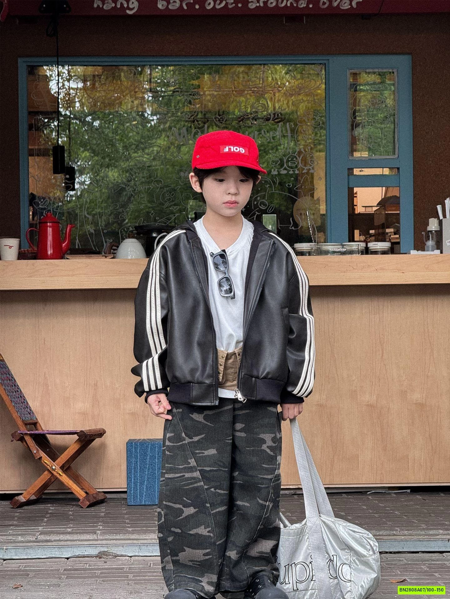 KHOÁC DA LIỀN MŨ SỌC VAI