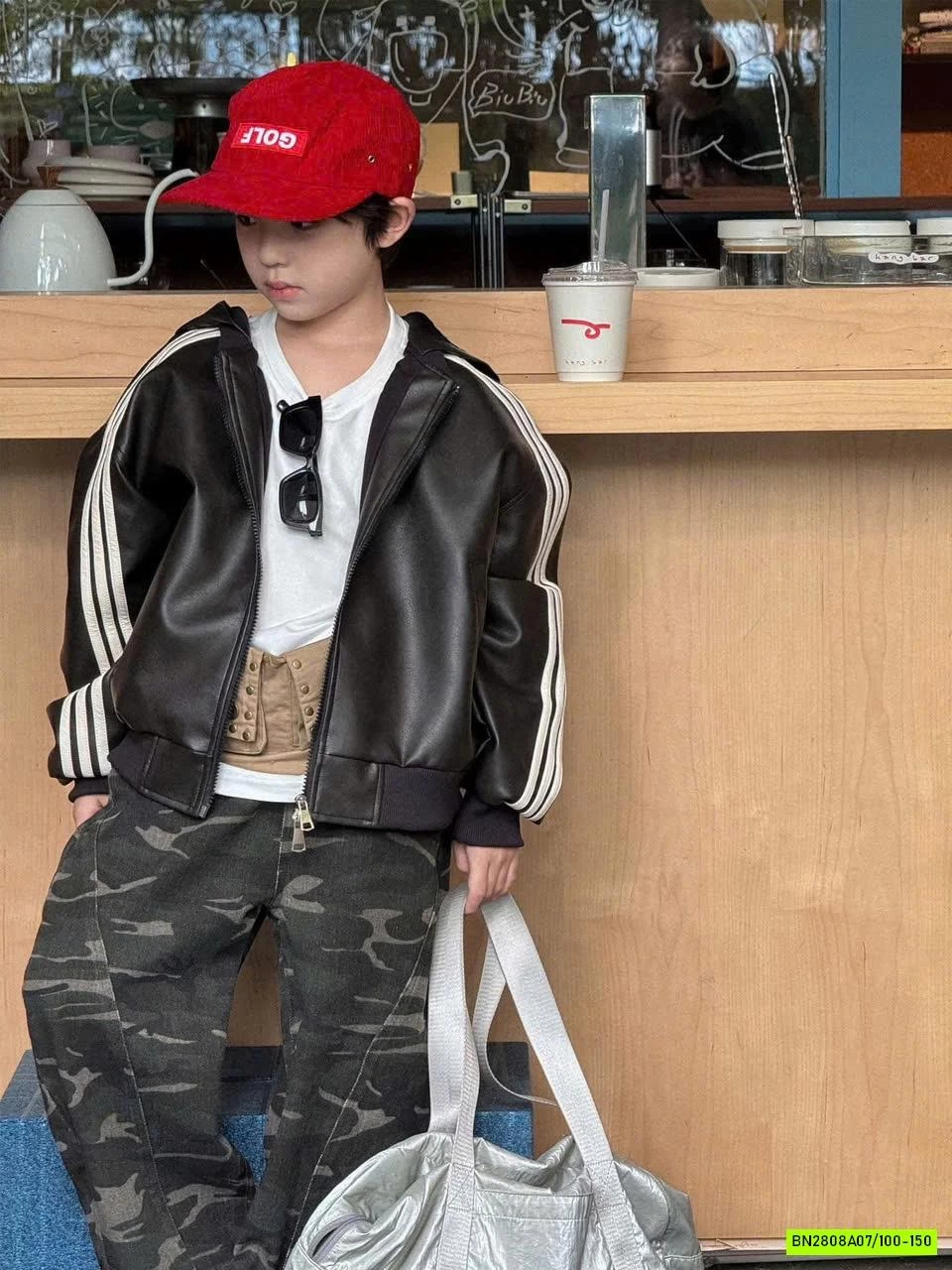 KHOÁC DA LIỀN MŨ SỌC VAI