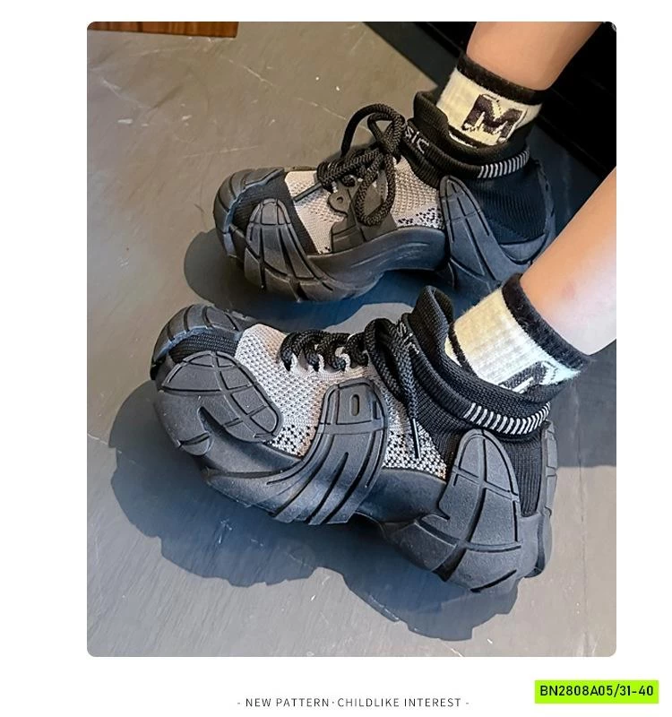 GIÀY CỔ LEN CHUN PHỐI MÀU CÁ TÍNH