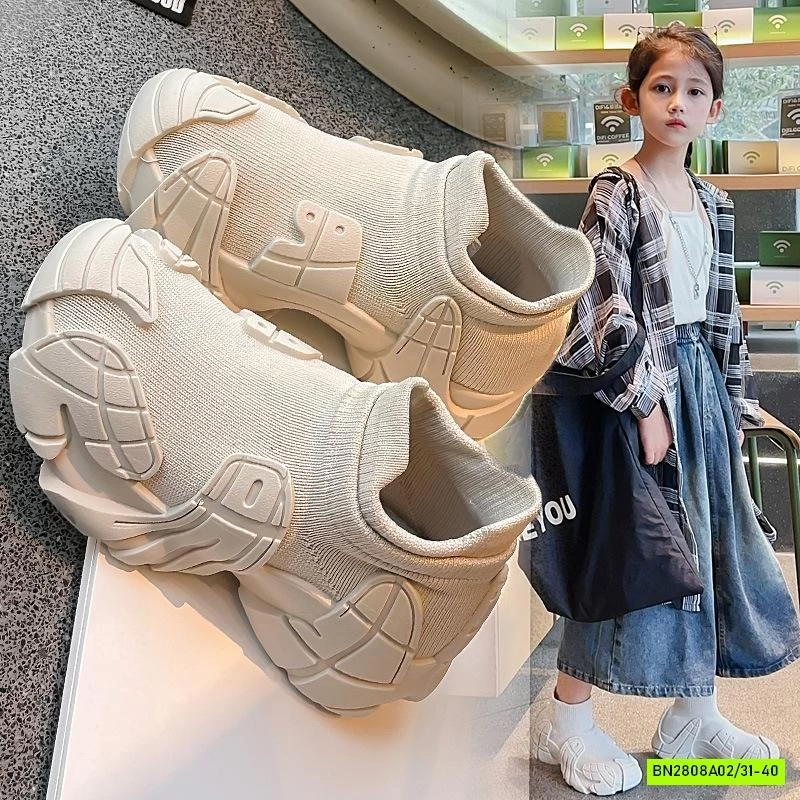 GIÀY THỂ THAO CỔ CHUN ĐẾ SÓNG CÁ TÍNH