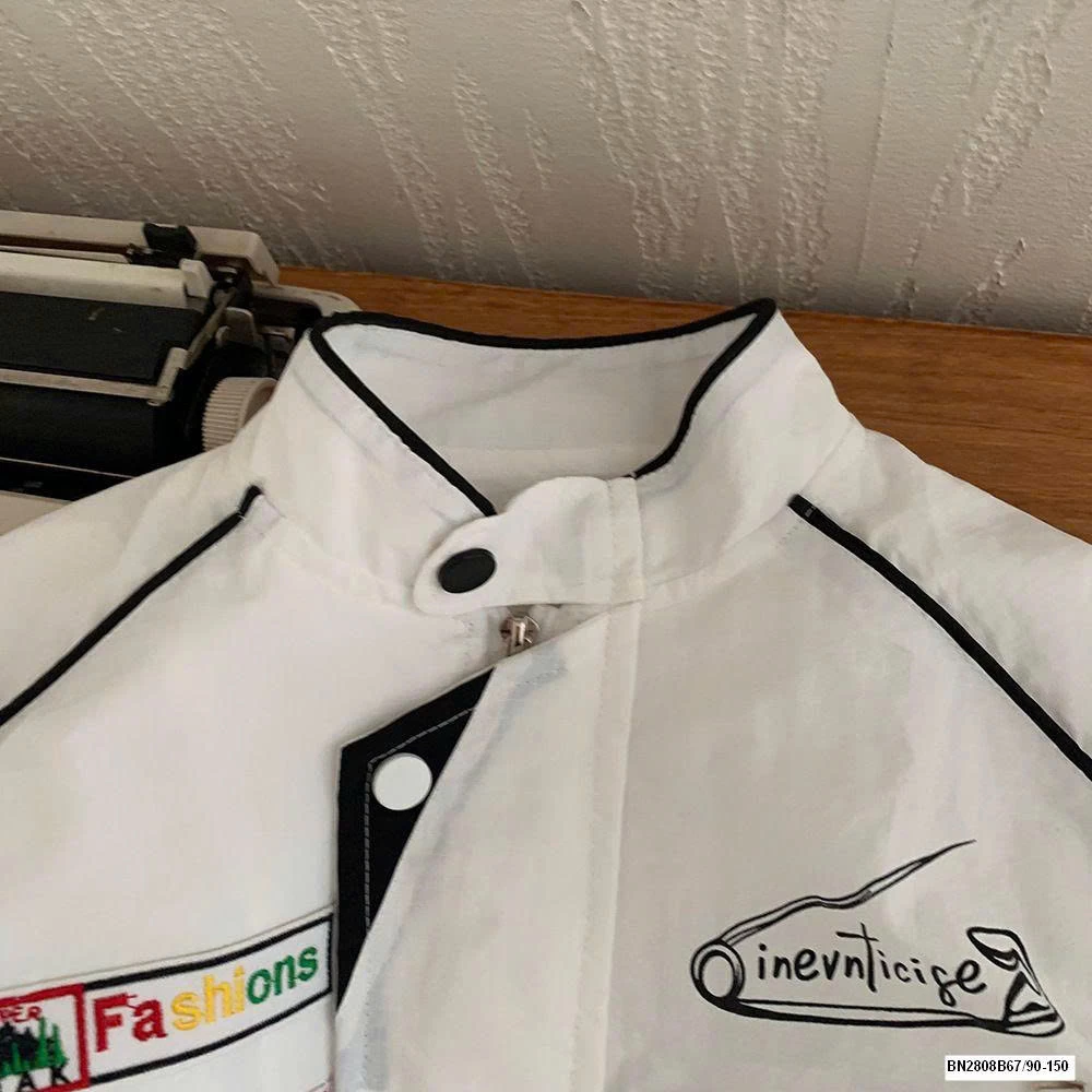 ÁO KHOÁC THỂ THAO KHÓA NGỰC