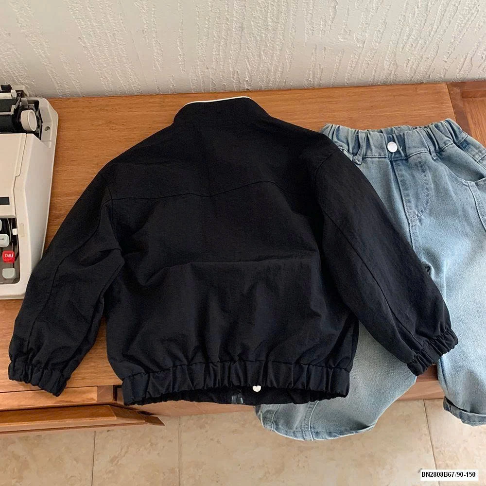 ÁO KHOÁC THỂ THAO KHÓA NGỰC