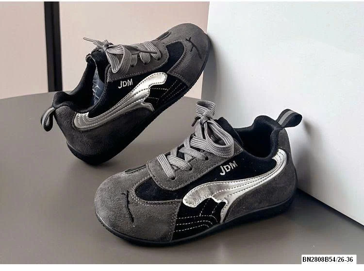 GIÀY THỂ THAO DA LỘN