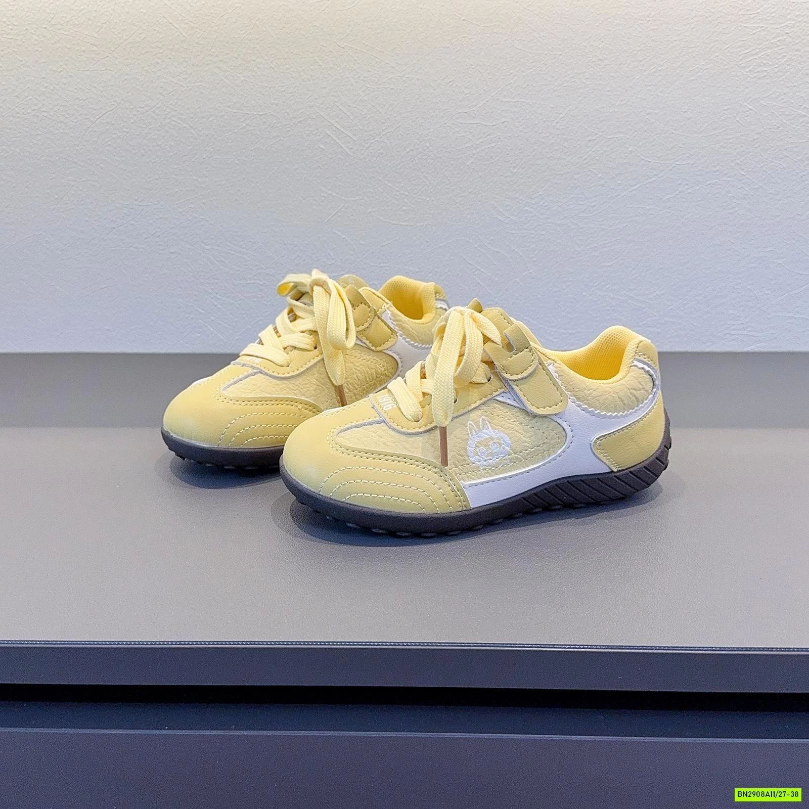 GIÀY THỂ THAO ĐẾ BỆT LABUBU