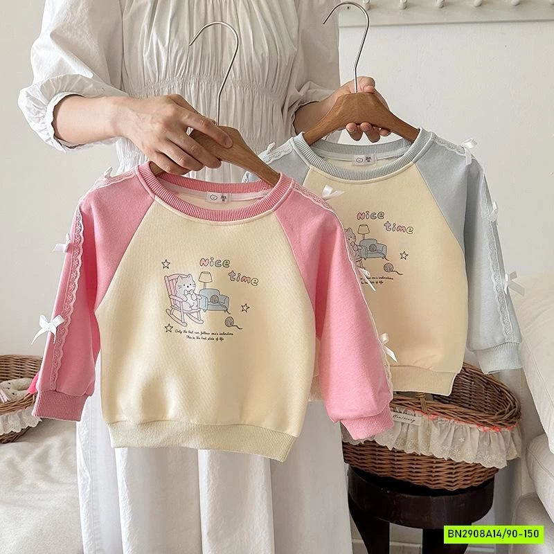 ÁO NỈ PHỐI MÀU TAY GẮN NƠ BÉ GÁI