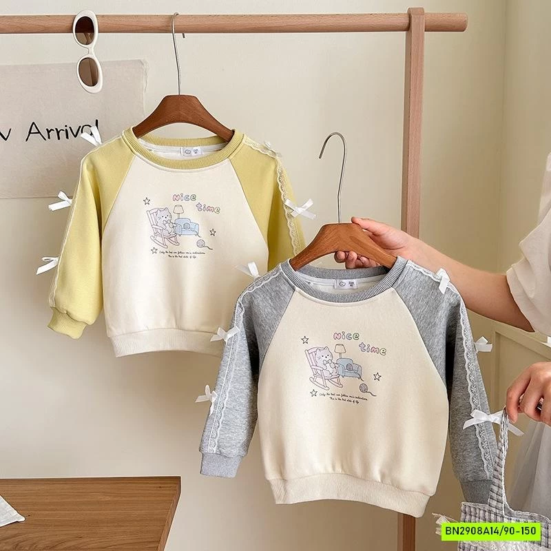 ÁO NỈ PHỐI MÀU TAY GẮN NƠ BÉ GÁI