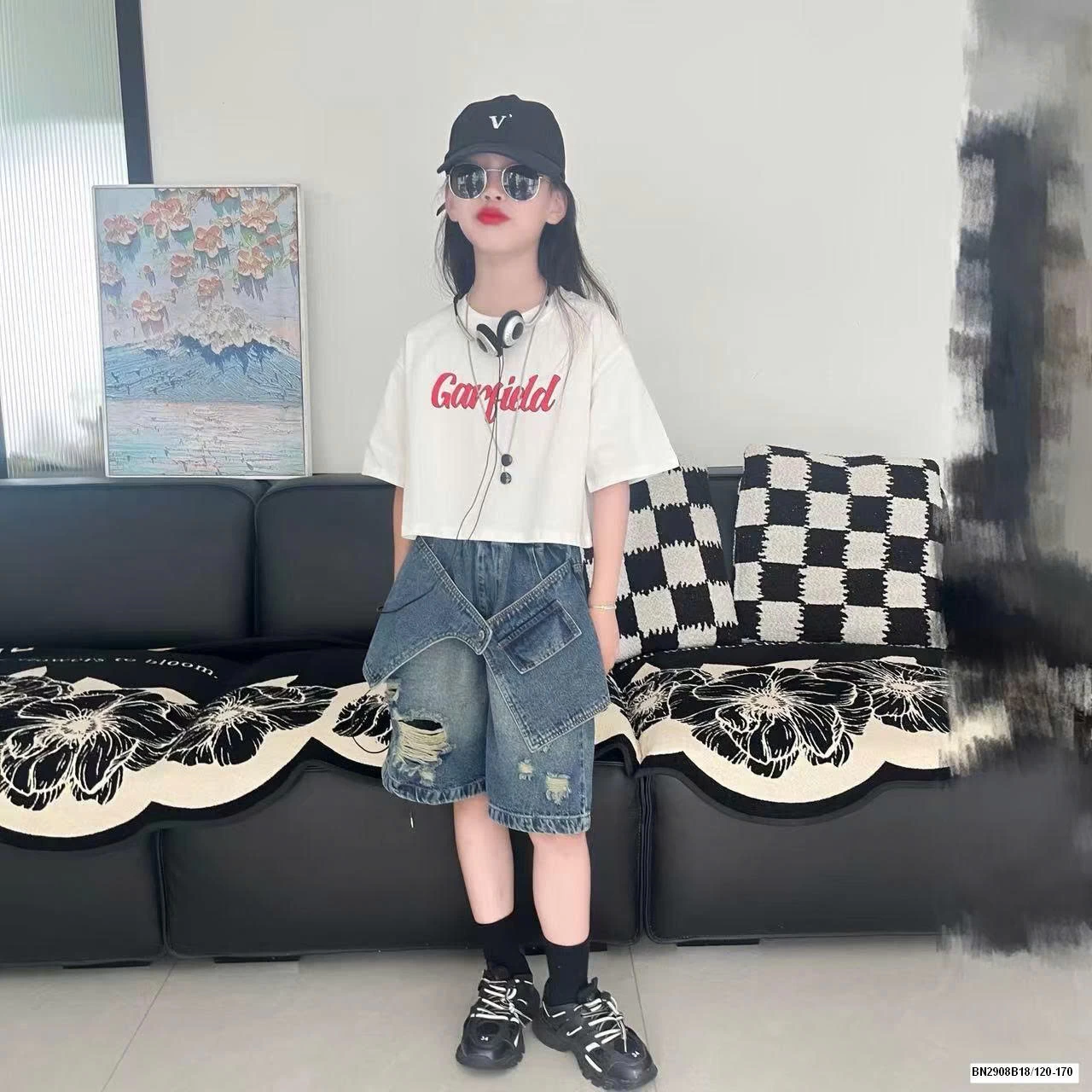 QUẦN NGỐ JEAN CÁ TÍNH MIX ÁO THUN