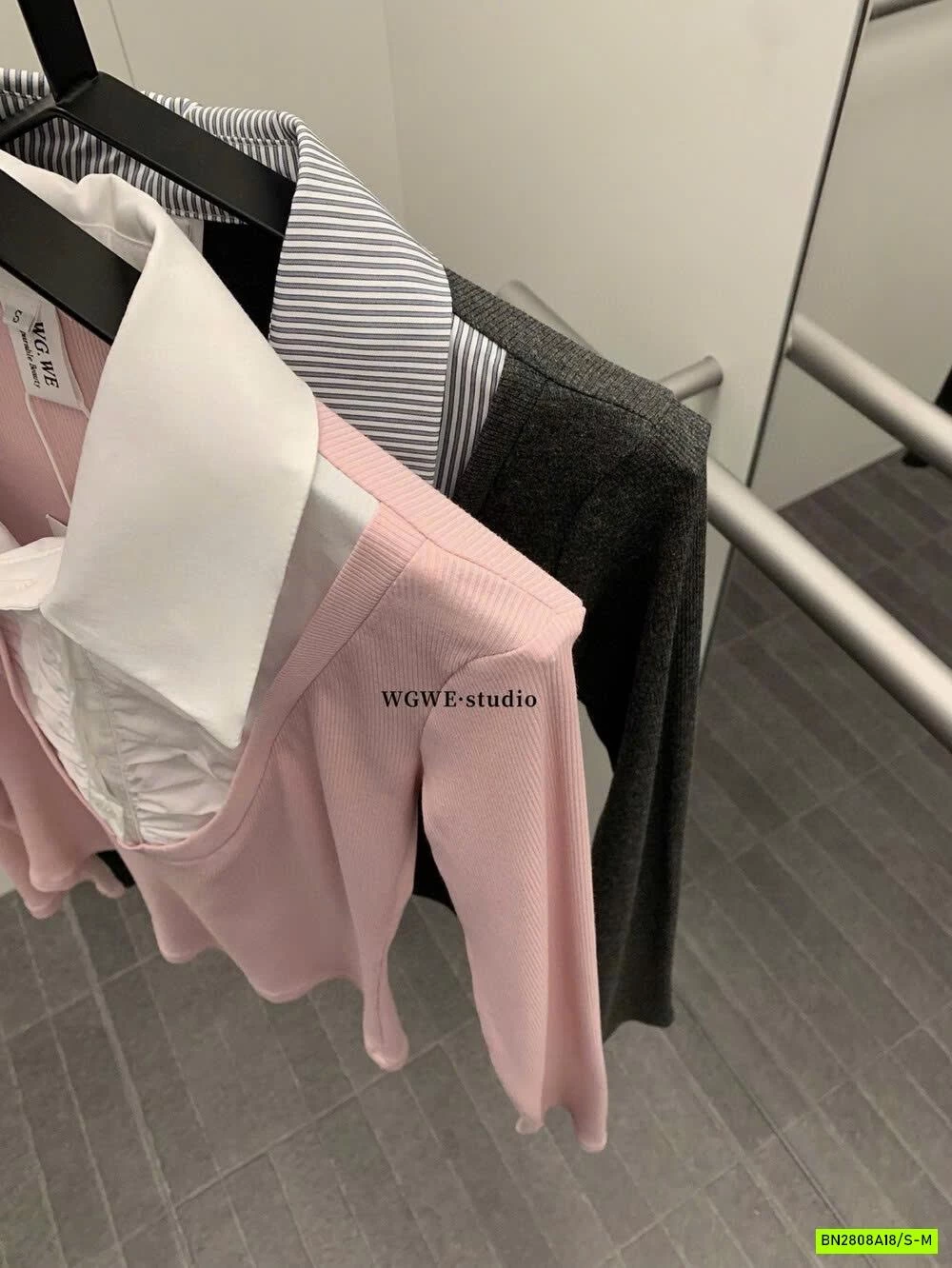 ÁO THUN PHỐI SƠ MI WGWE6869