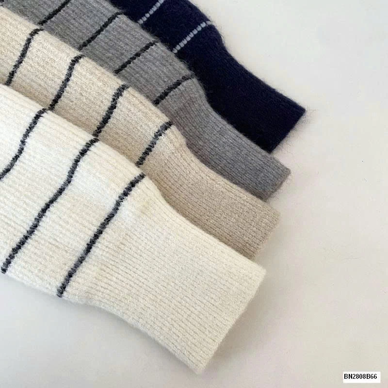 ÁO LEN KẺ NGANG CỔ KHÓA