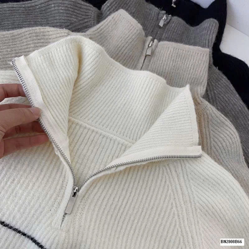 ÁO LEN KẺ NGANG CỔ KHÓA