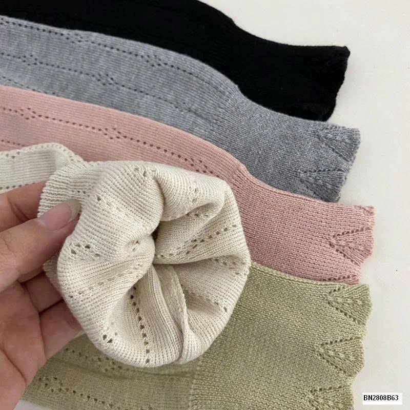 ÁO LEN DỆT MÙA THU