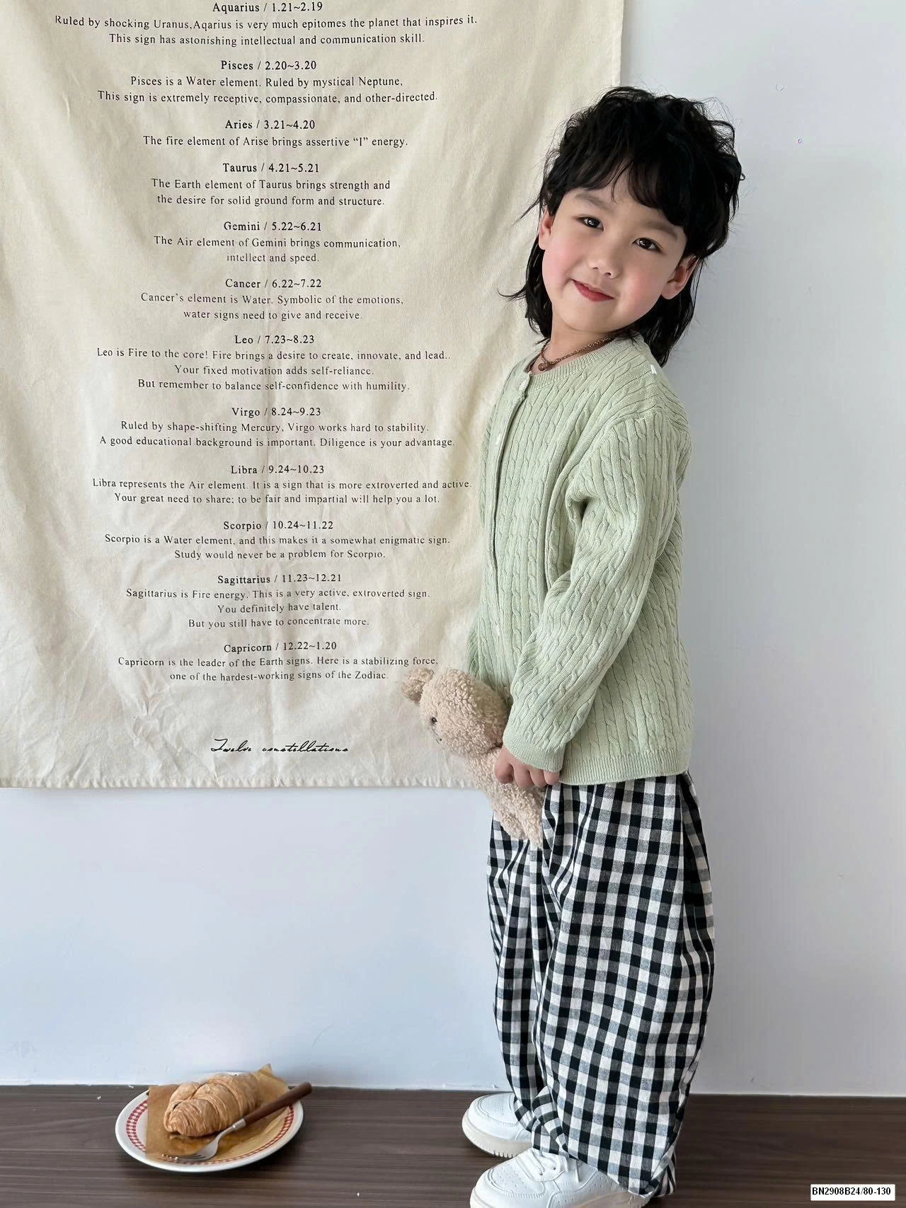 ÁO KHOÁC LEN XOẮN THỪNG MỎNG  M.TYQUEEN