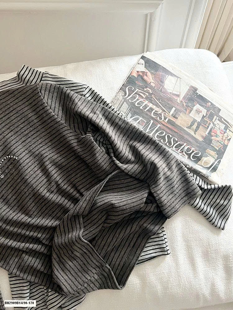 ÁO GIỮ NHIỆT KẺ TẮM AMBB  25G073