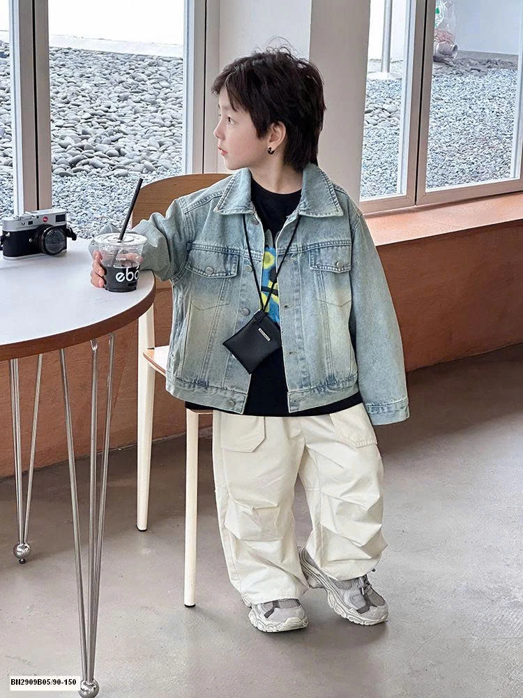 ÁO KHOÁC JEAN CLASSIC AMBB 24S034