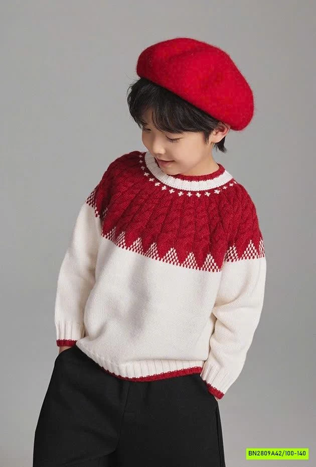 COUPLE LEN ĐỎ DIỆN TẾT