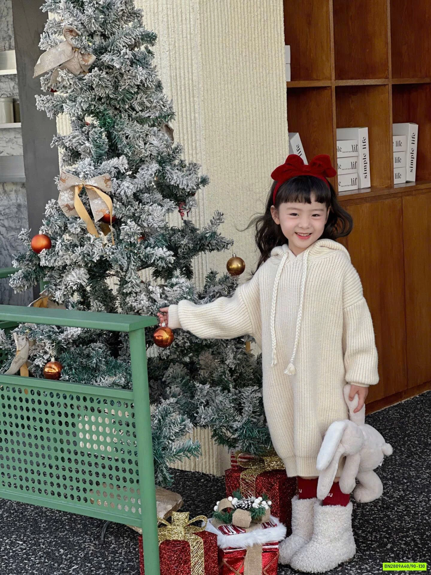 ĐẦM LEN LIỀN MŨ