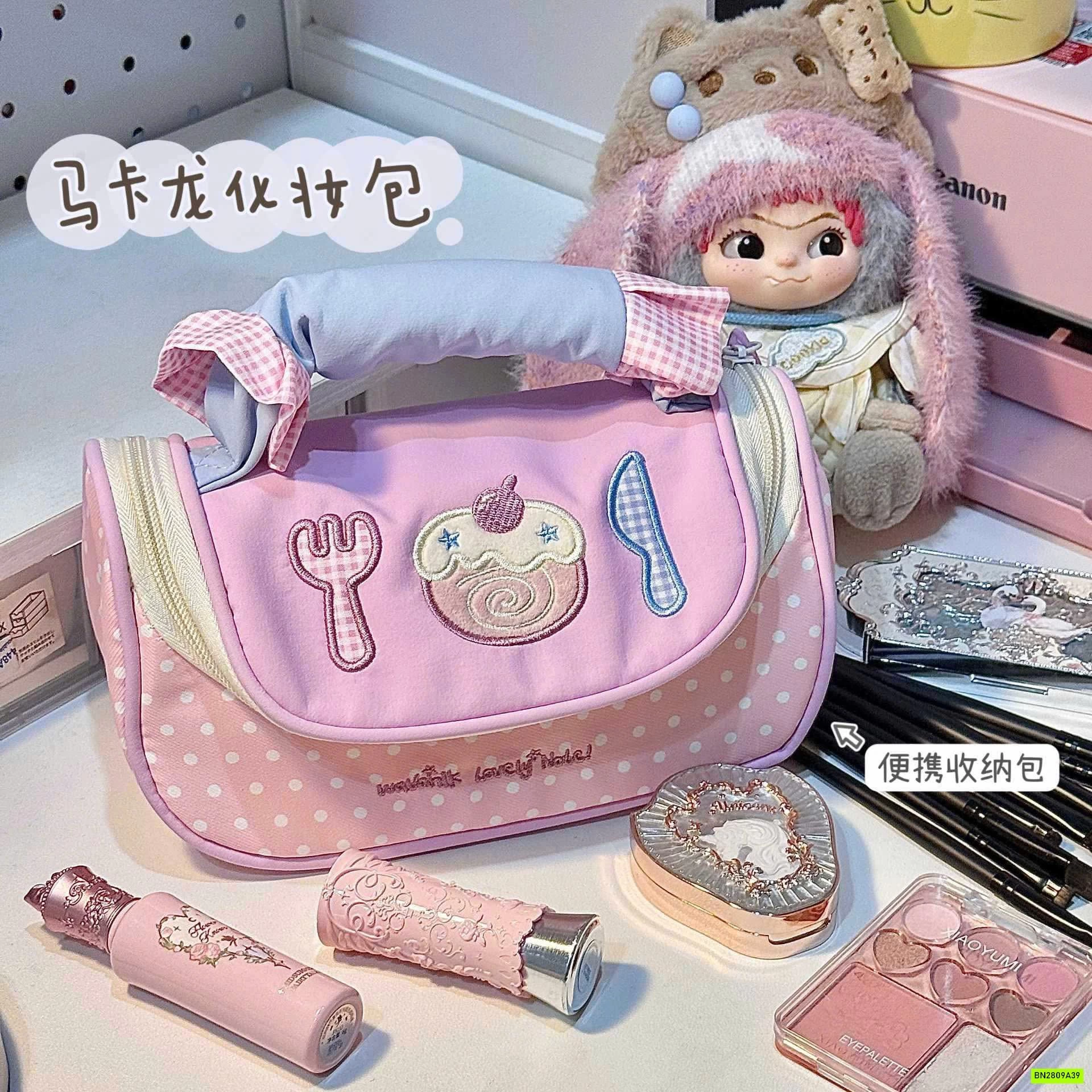 TÚI ĐỰNG BÚT DỄ THƯƠNG