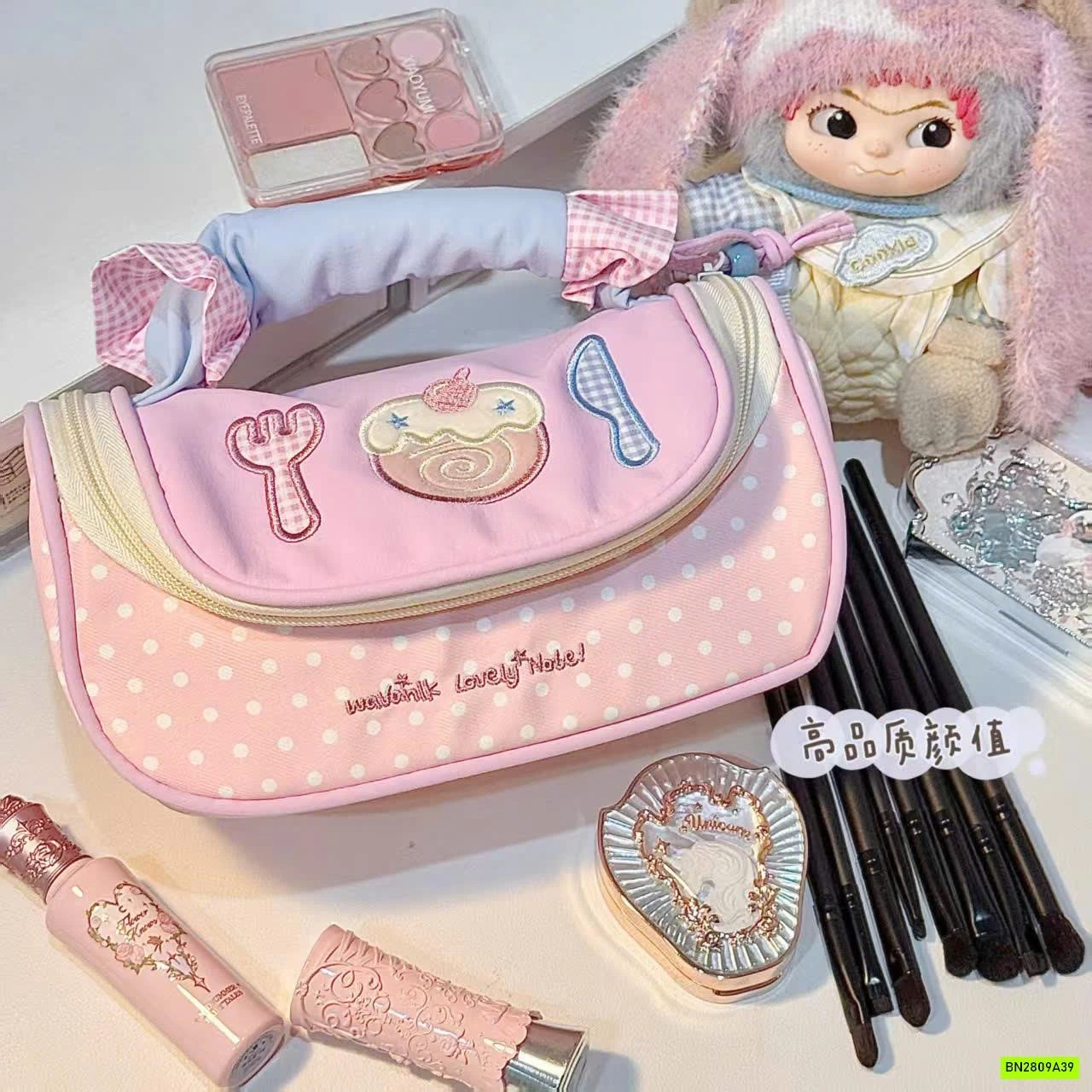 TÚI ĐỰNG BÚT DỄ THƯƠNG