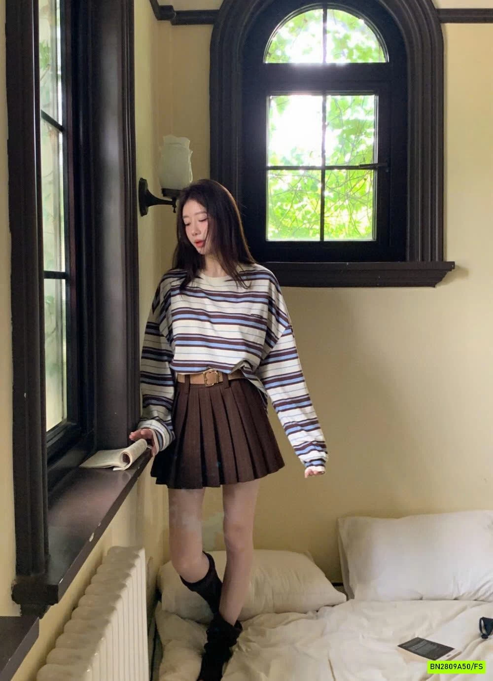 ÁO THUN KẺ OVERSIZE WGWE7314