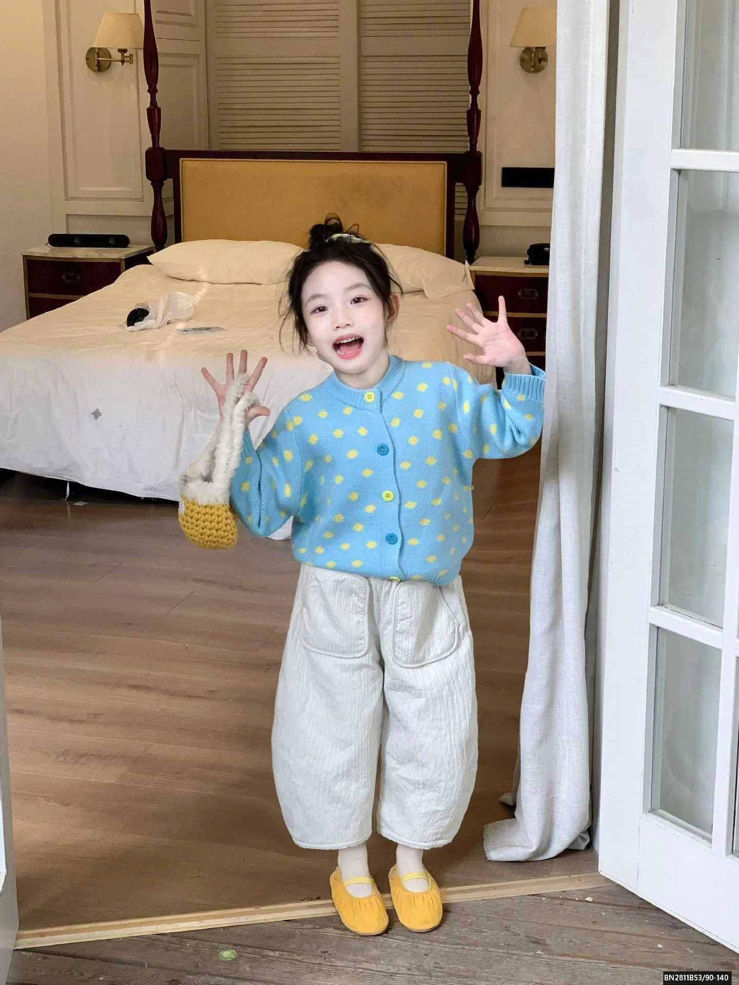 SET ÁO LEN CHẤM BI PHỐI QUẦN LÓT LÔNG CỪU