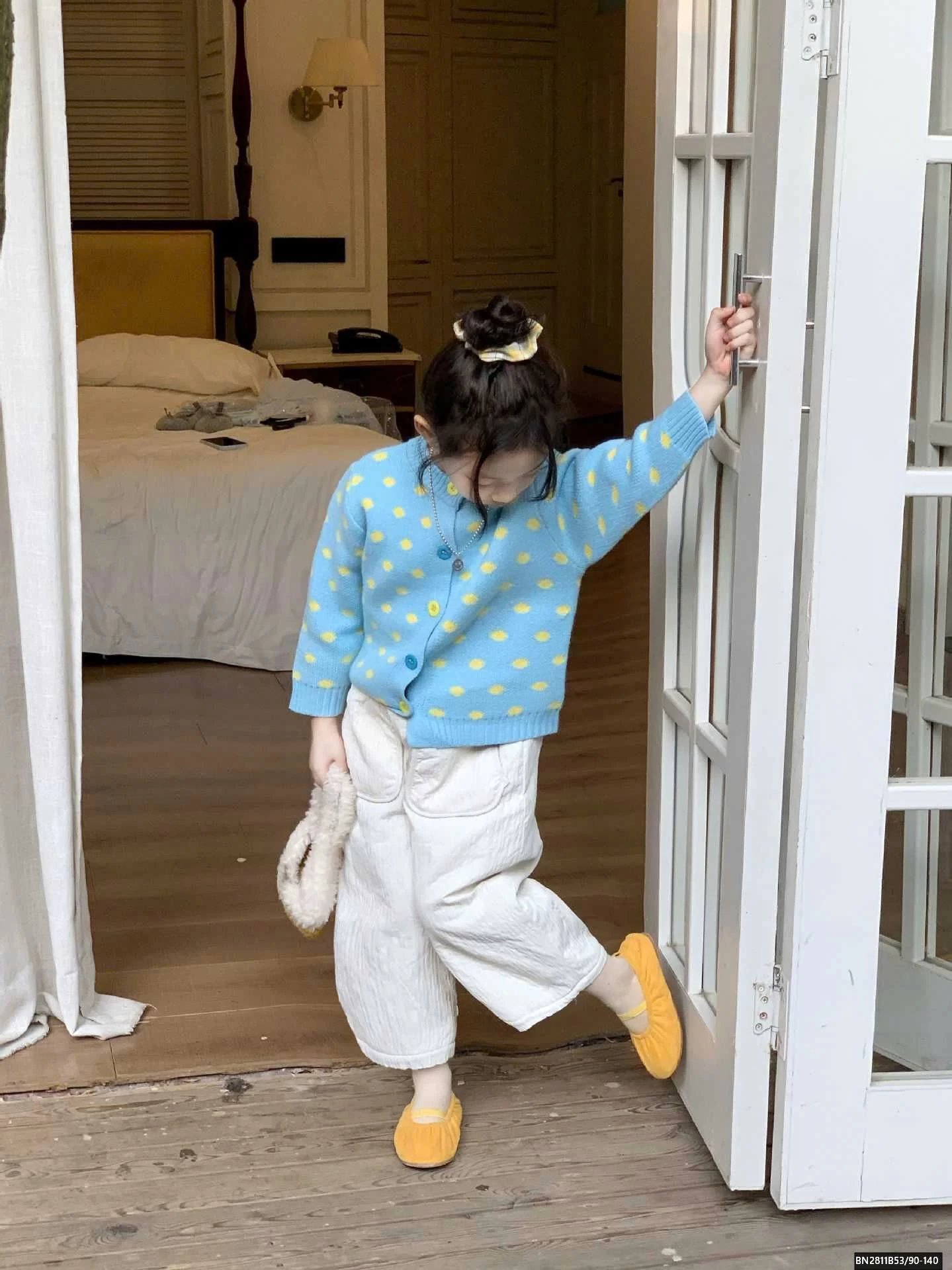 SET ÁO LEN CHẤM BI PHỐI QUẦN LÓT LÔNG CỪU