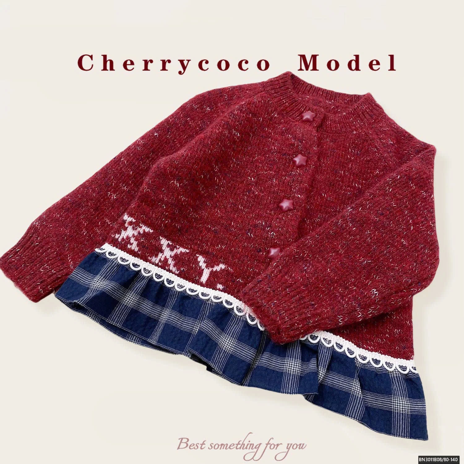 ÁO KHOÁC LEN ĐỎ CHỮ XY CHERRYCOCO