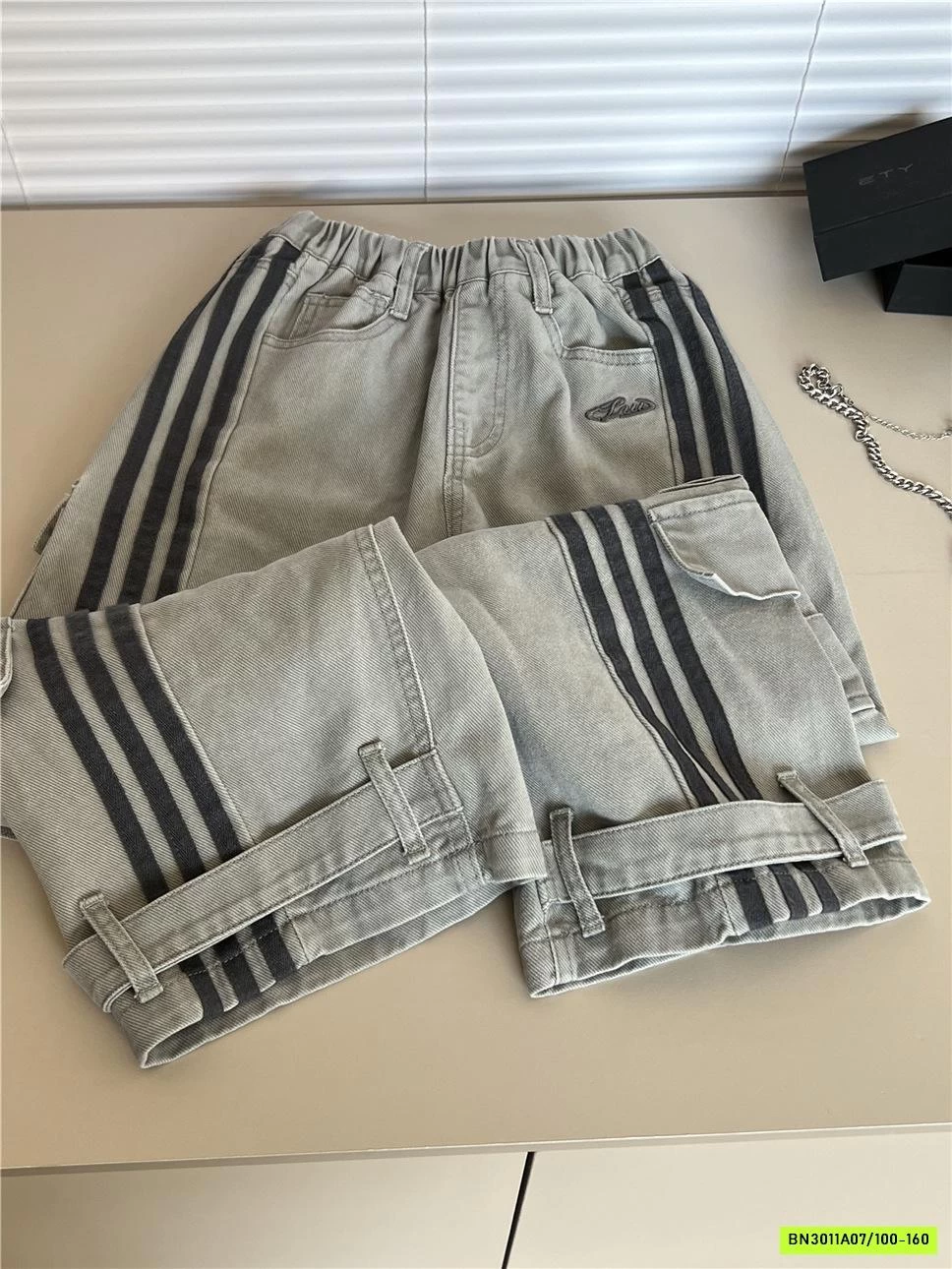 QUẦN TÚI HỘP PHỐI 3 SỌC SNIDOLS