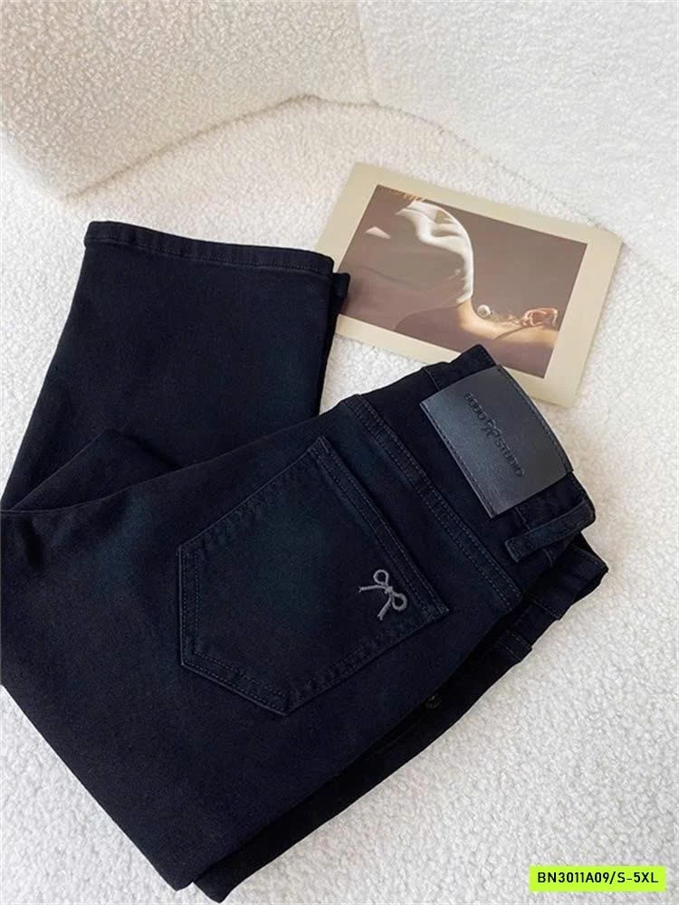 QUẦN JEAN THÊU NƠ NỮ