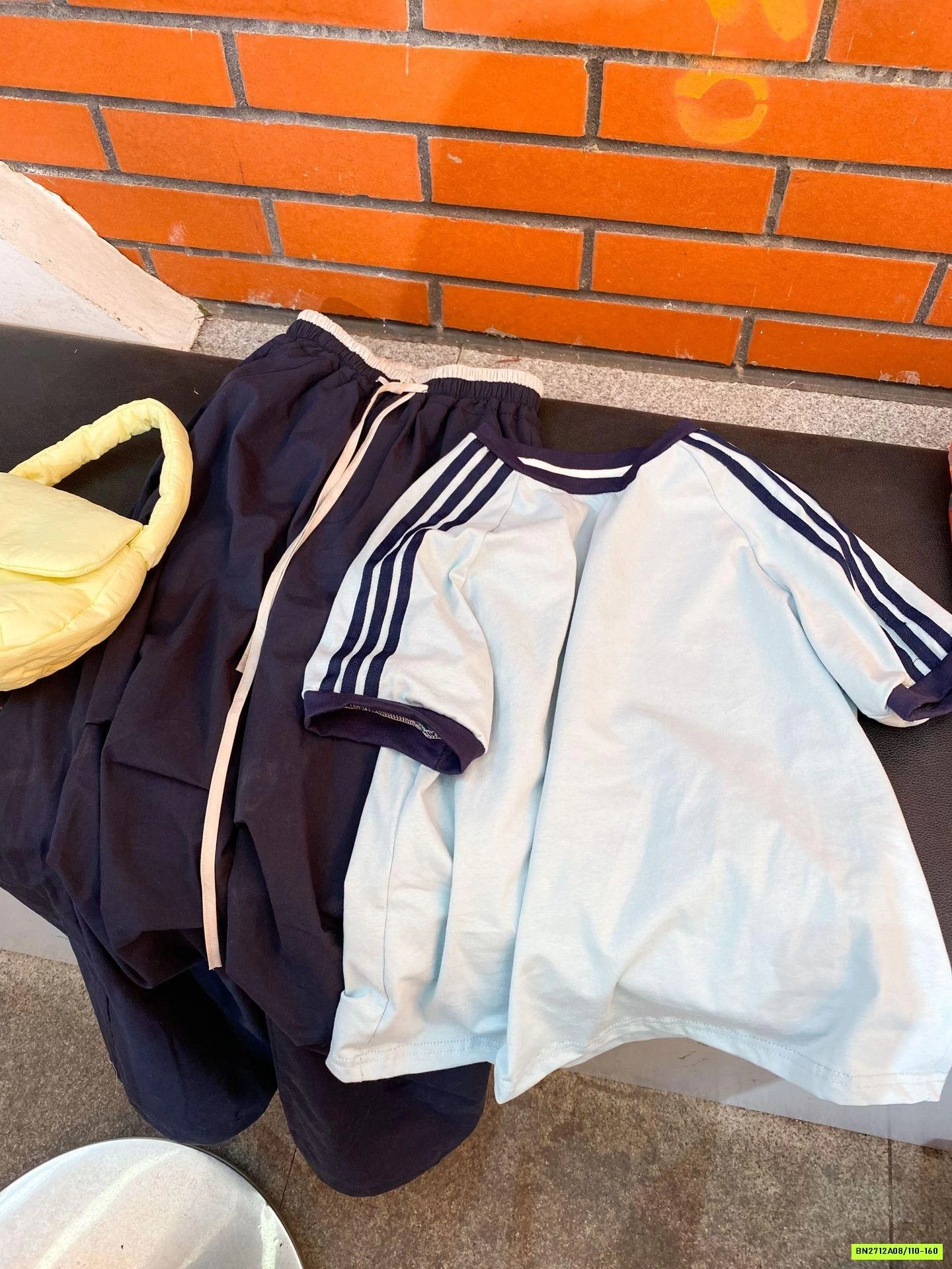 ÁO THUN CỔ TRÒN SỌC VAI TCKIDS