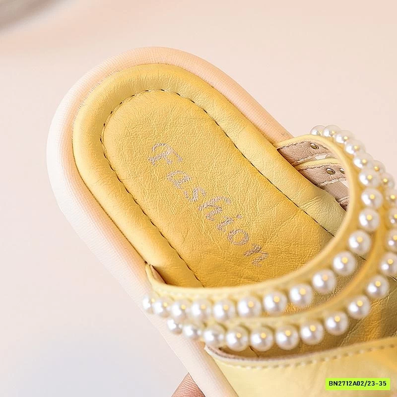 DÉP SỤC DA PU QUAI NGỌC