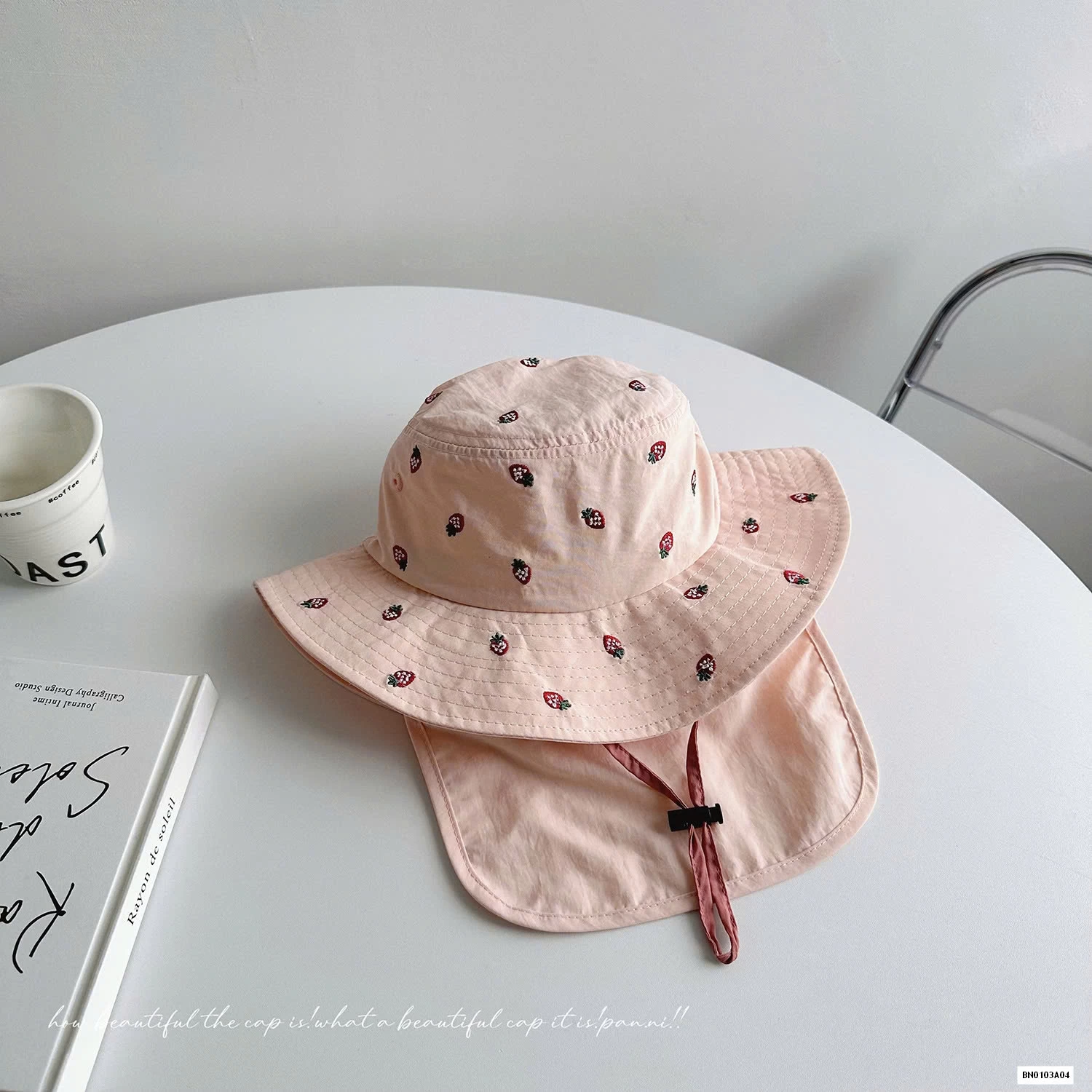 MŨ BÈO THÊU HÌNH KÈM VẠT CHE