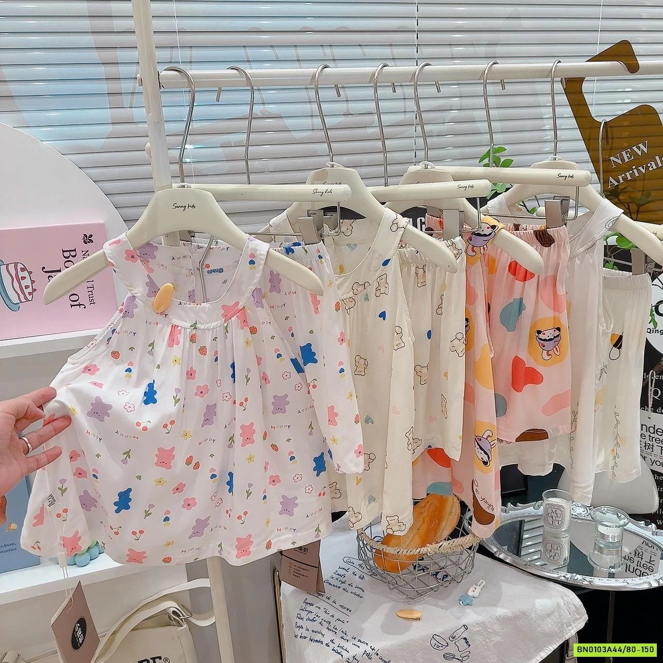 BỘ LANH CỔ YẾM CHO BÉ