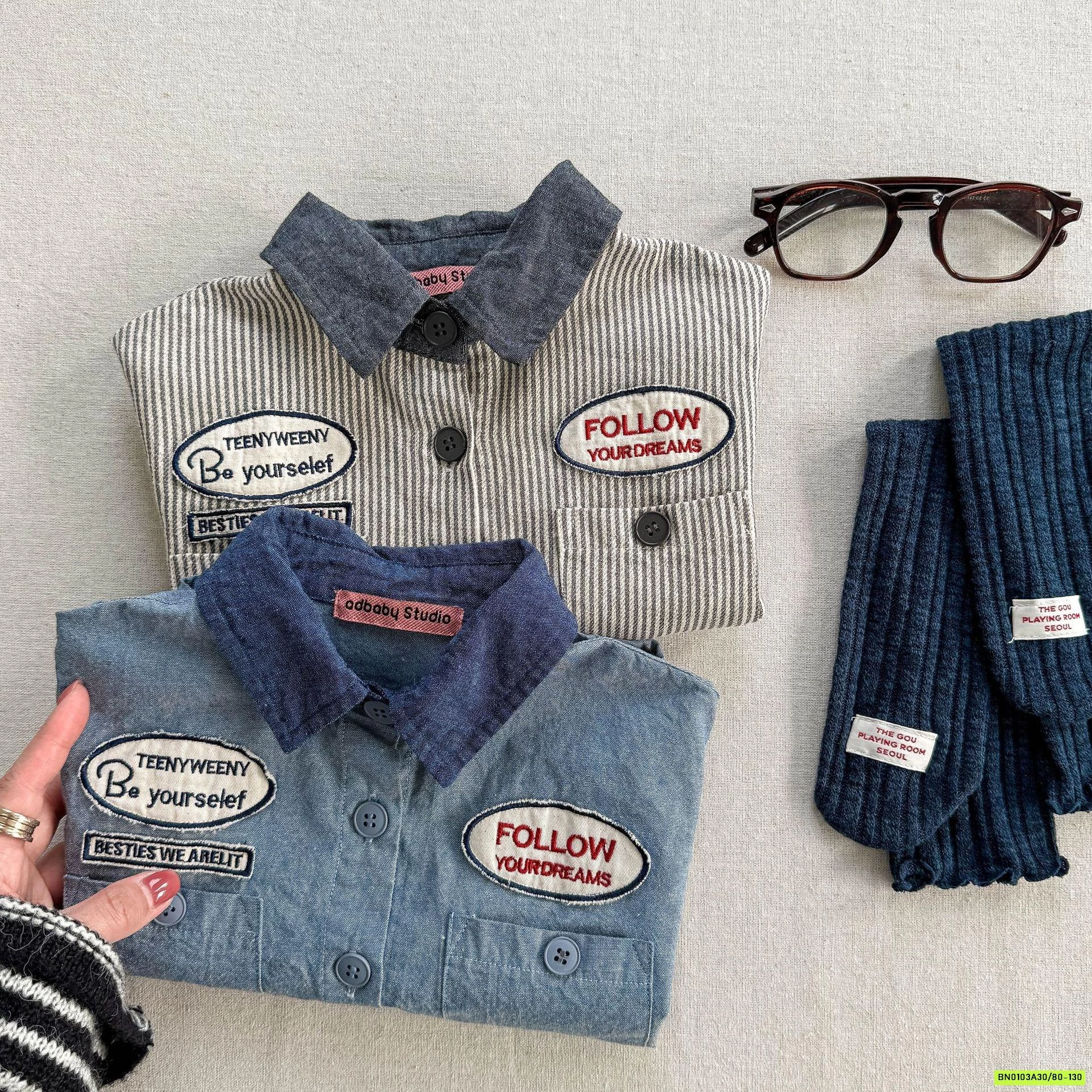 SƠ MI NGẮN TAY THÊU CHỮ 6250 ADBABY