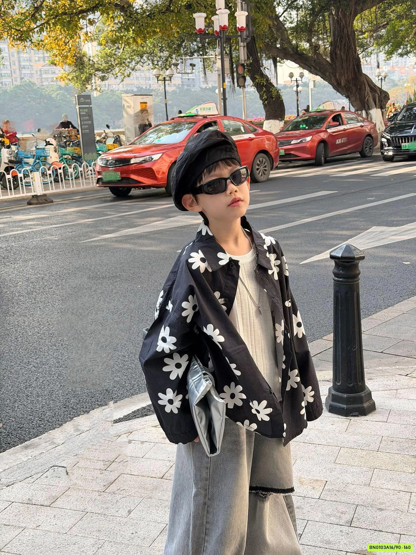 SƠ MI ĐEN HOA FANSHU