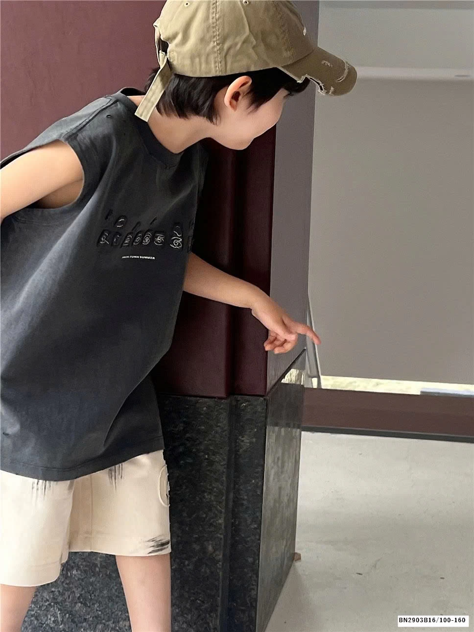 ÁO SÁT NÁCH THÊU CHỮ SNIDOLS