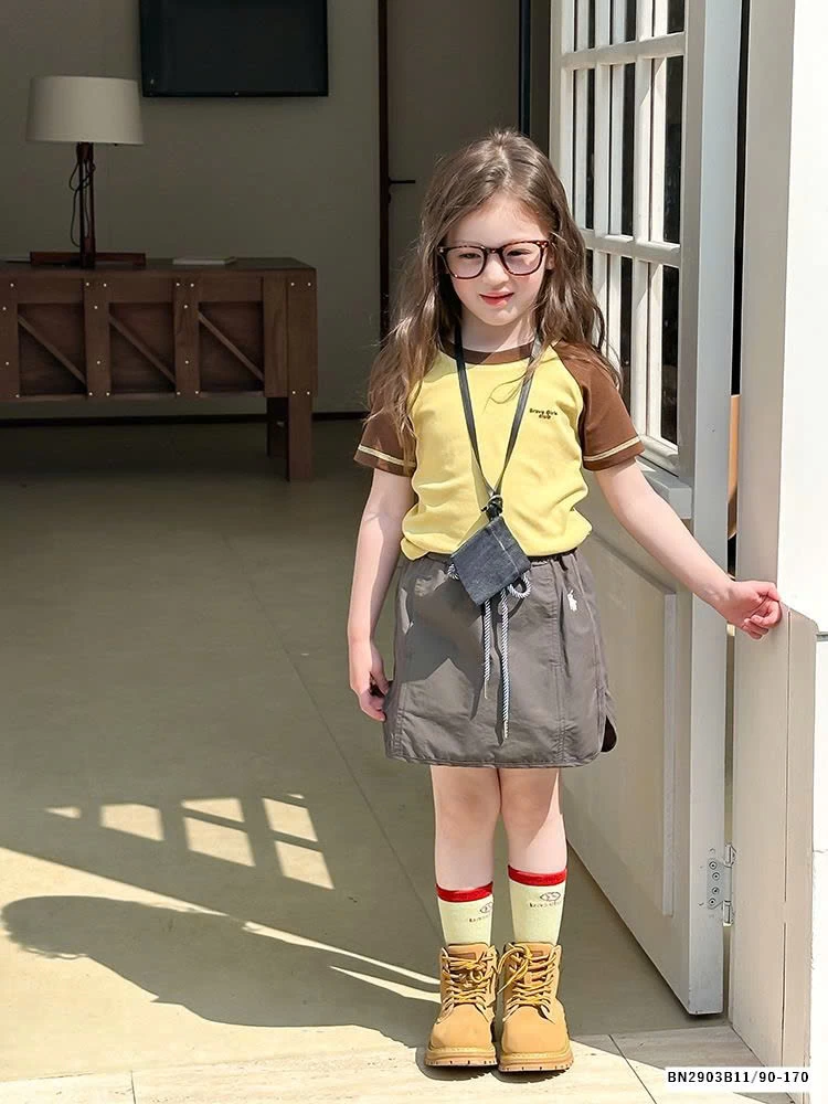 ÁO THUN PHỐI MÀU CHỈ NỔI  AMBB 25B027