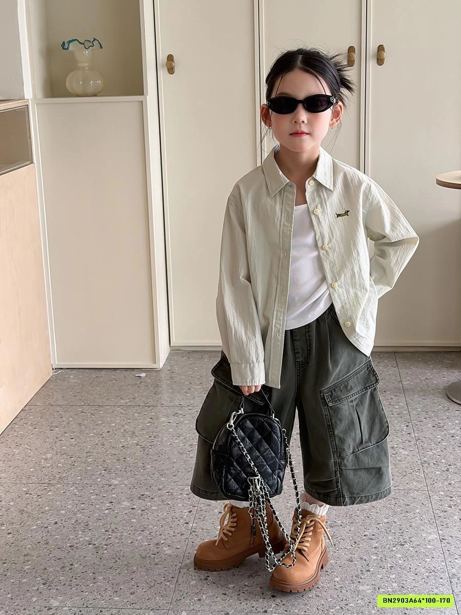 SƠ MI ĐŨI DÀI TAY THÊU LOGO 26A045 AMBB