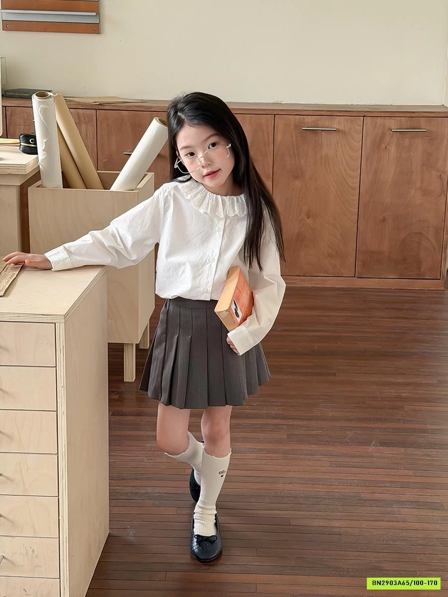 SƠ MI TRẮNG CỔ REN 26A154 AMBB